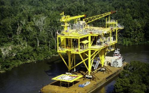 Direct non-stop access to the Gulf of Mexico with no overhead obstructions